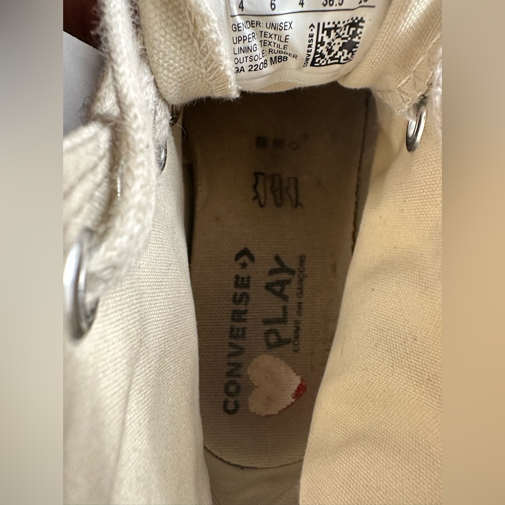 Comme des Garçons PLAY x Converse Chuck 70 High Tops Women’s US 6 Red Sole - Picture 10 of 10